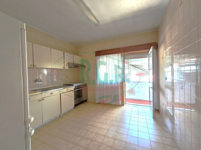 Apartamento T3 para Venda em Rio Tinto Foto 8