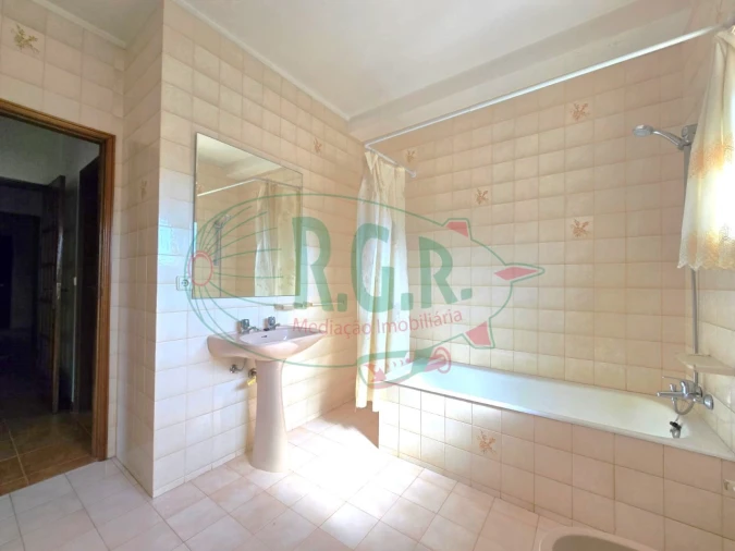 Apartamento T3 para Venda em Rio Tinto Foto 27