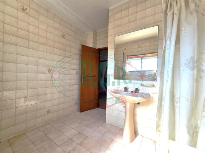 Apartamento T3 para Venda em Rio Tinto Foto 29