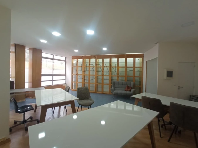 Loja para Venda em Viseu Foto 5