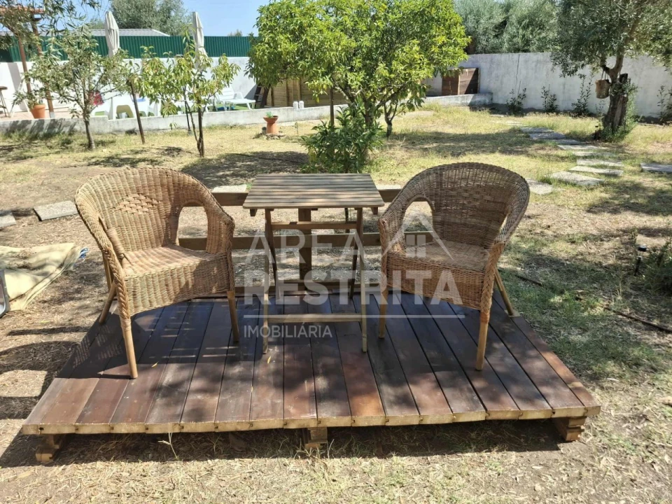 Moradia T2 para Venda em Santa Margarida da Coutada Foto 5