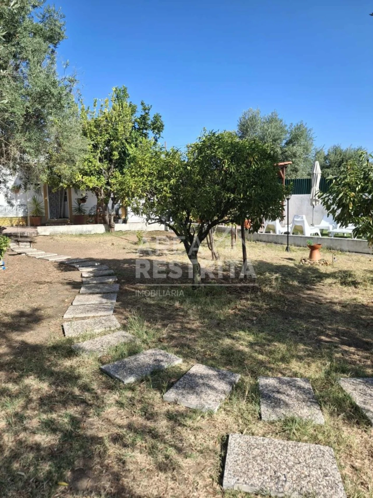 Moradia T2 para Venda em Santa Margarida da Coutada Foto 21