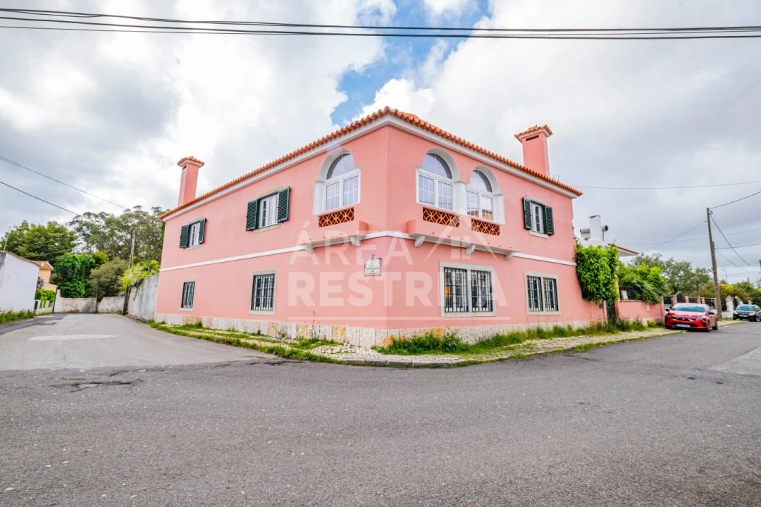 Moradia T5 para Venda em Cacém e São Marcos Foto 121