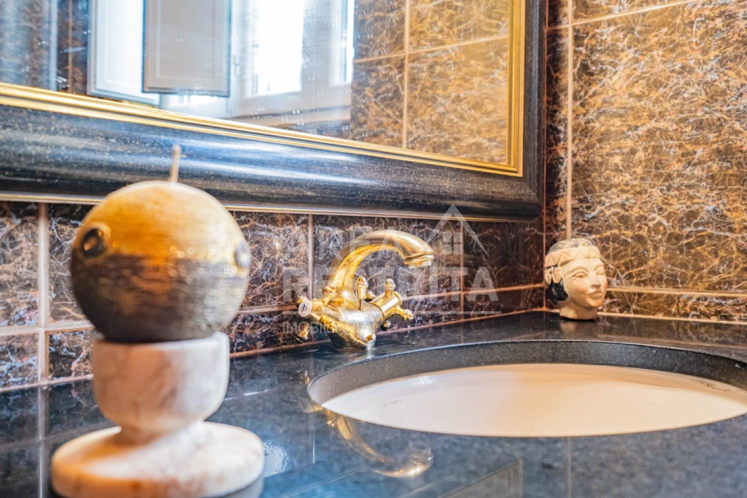 Moradia T5 para Venda em Cacém e São Marcos Foto 30