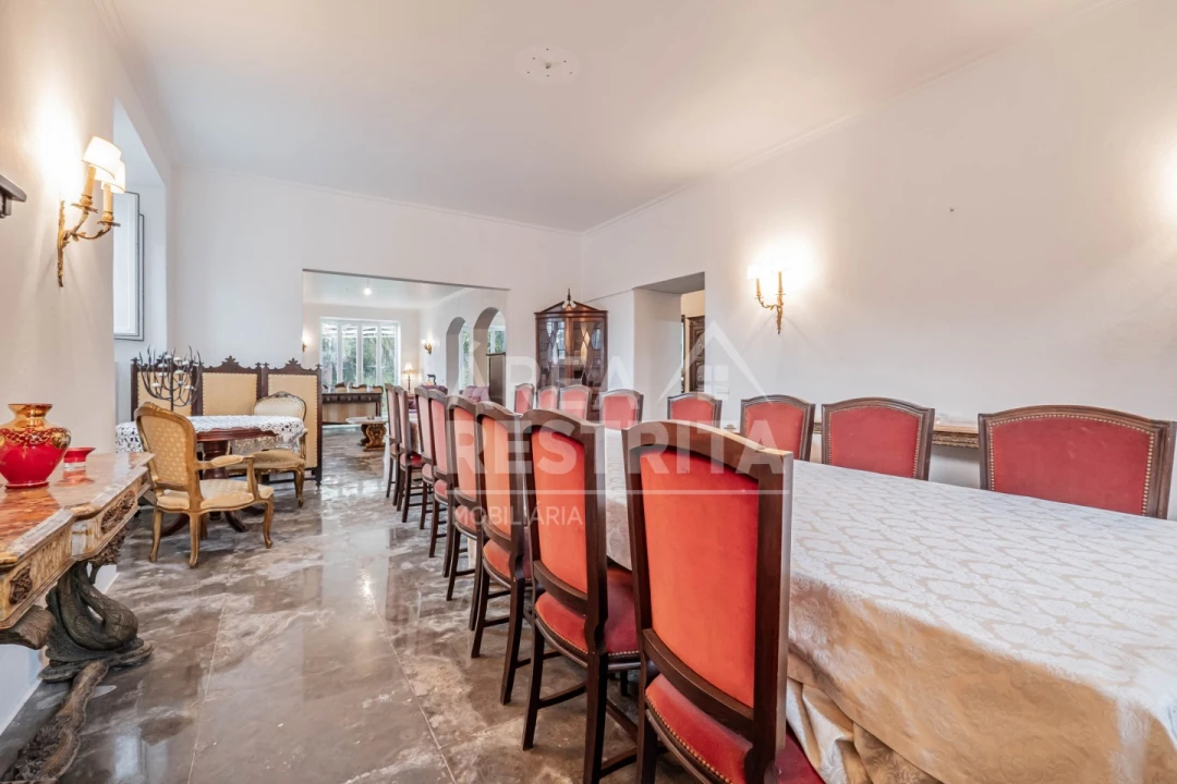 Moradia T5 para Venda em Cacém e São Marcos Foto 34