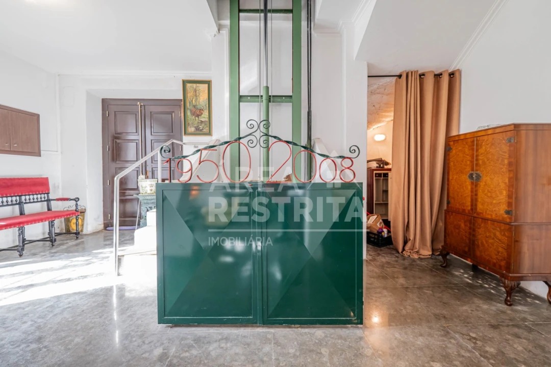 Moradia T5 para Venda em Cacém e São Marcos Foto 42