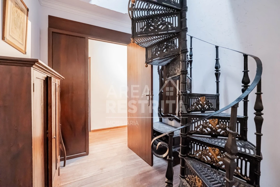 Moradia T5 para Venda em Cacém e São Marcos Foto 76