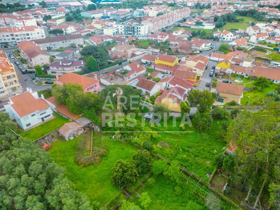 Moradia T5 para Venda em Cacém e São Marcos Foto 82