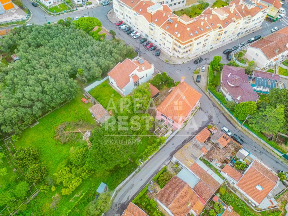 Moradia T5 para Venda em Cacém e São Marcos Foto 90