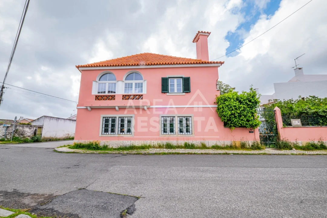 Moradia T5 para Venda em Cacém e São Marcos Foto 125