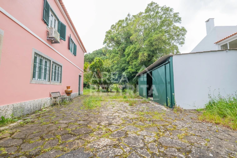 Moradia T5 para Venda em Cacém e São Marcos Foto 95