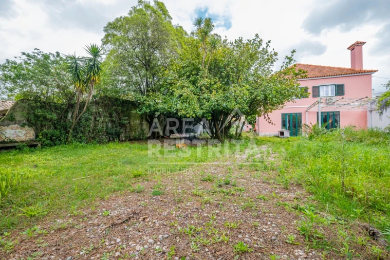 Moradia T5 para Venda em Cacém e São Marcos Foto 108