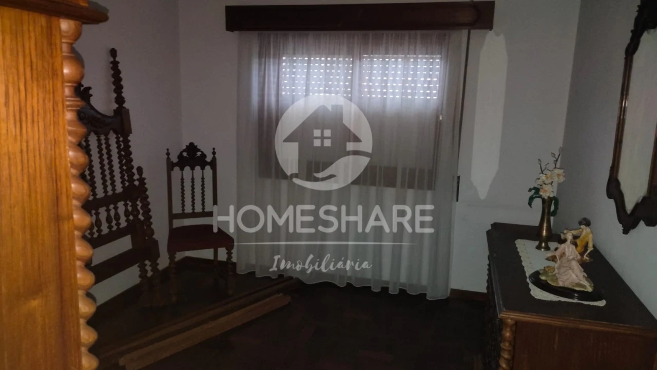 Moradia T4 para Venda em Valongo Foto 3