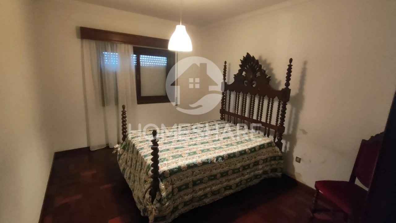 Moradia T4 para Venda em Valongo Foto 4