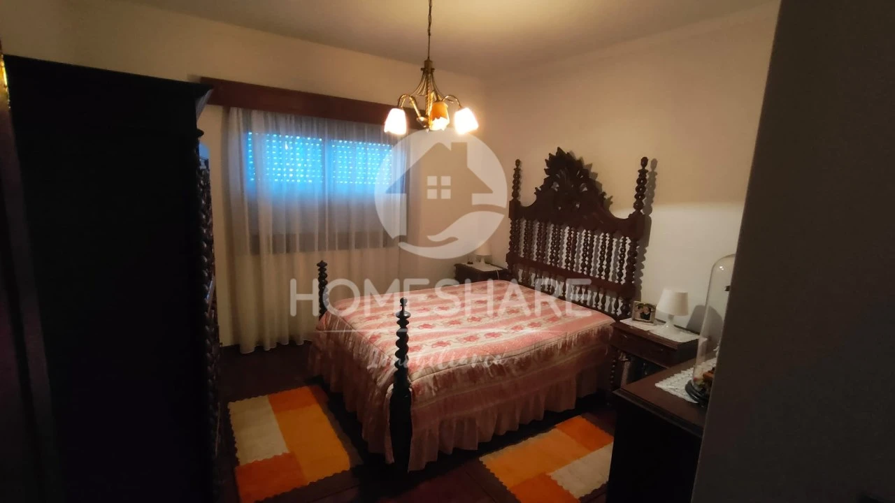 Moradia T4 para Venda em Valongo Foto 5