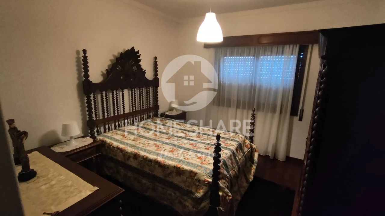 Moradia T4 para Venda em Valongo Foto 6