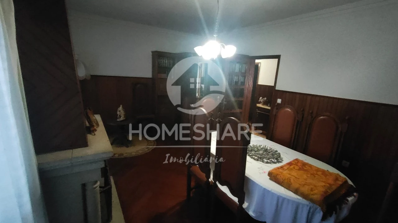 Moradia T4 para Venda em Valongo Foto 8