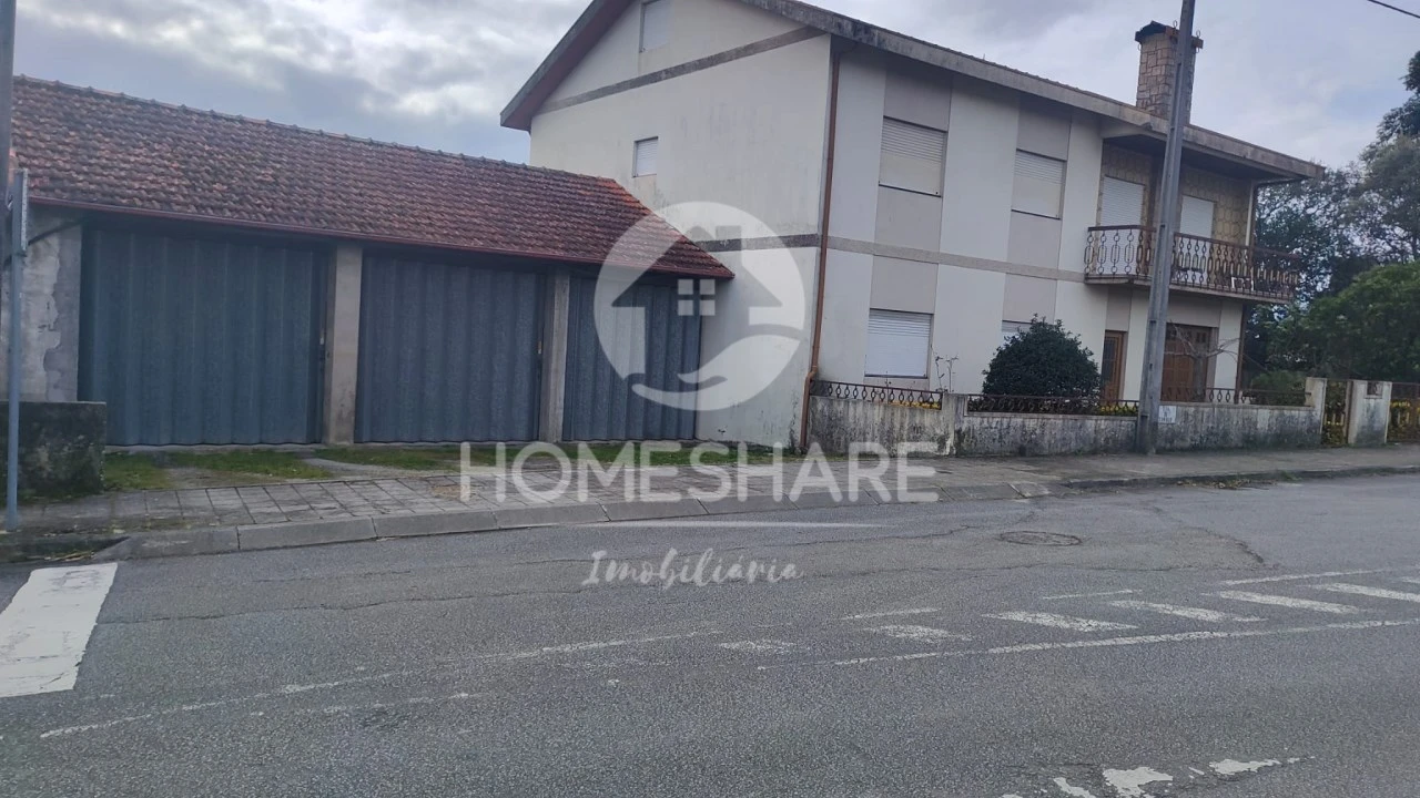 Moradia T4 para Venda em Valongo Foto 16