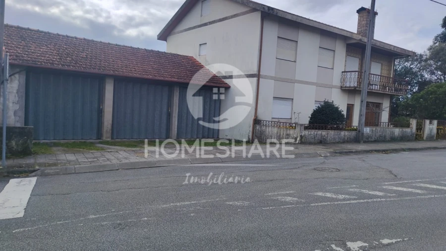 Moradia T4 para Venda em Valongo Foto 16