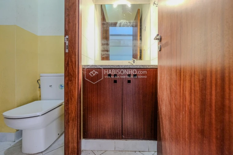 Armazém para Venda em Campanhã Foto 5