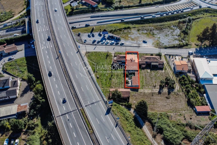 Moradia T3 para Venda em Silvares Foto 2