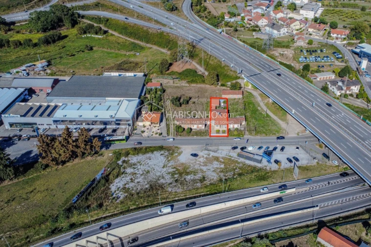 Moradia T3 para Venda em Silvares Foto 6