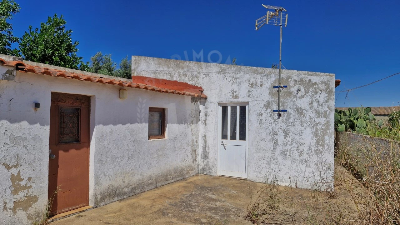 Moradia T2 para Venda em São Domingos e Vale de Água Foto 6