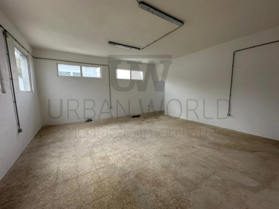 Armazém para Arrendamento em Rio de Moinhos Foto 36