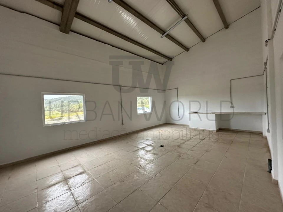 Armazém para Arrendamento em Rio de Moinhos Foto 38