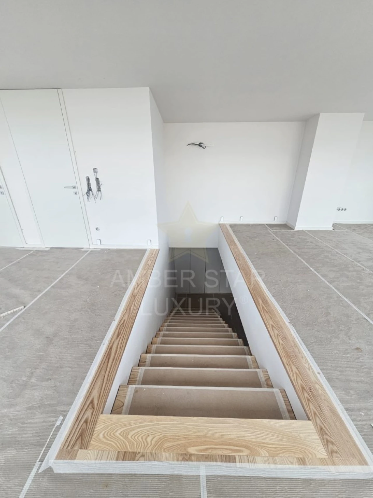 Moradia T4 para Venda em Arcozelo Foto 25
