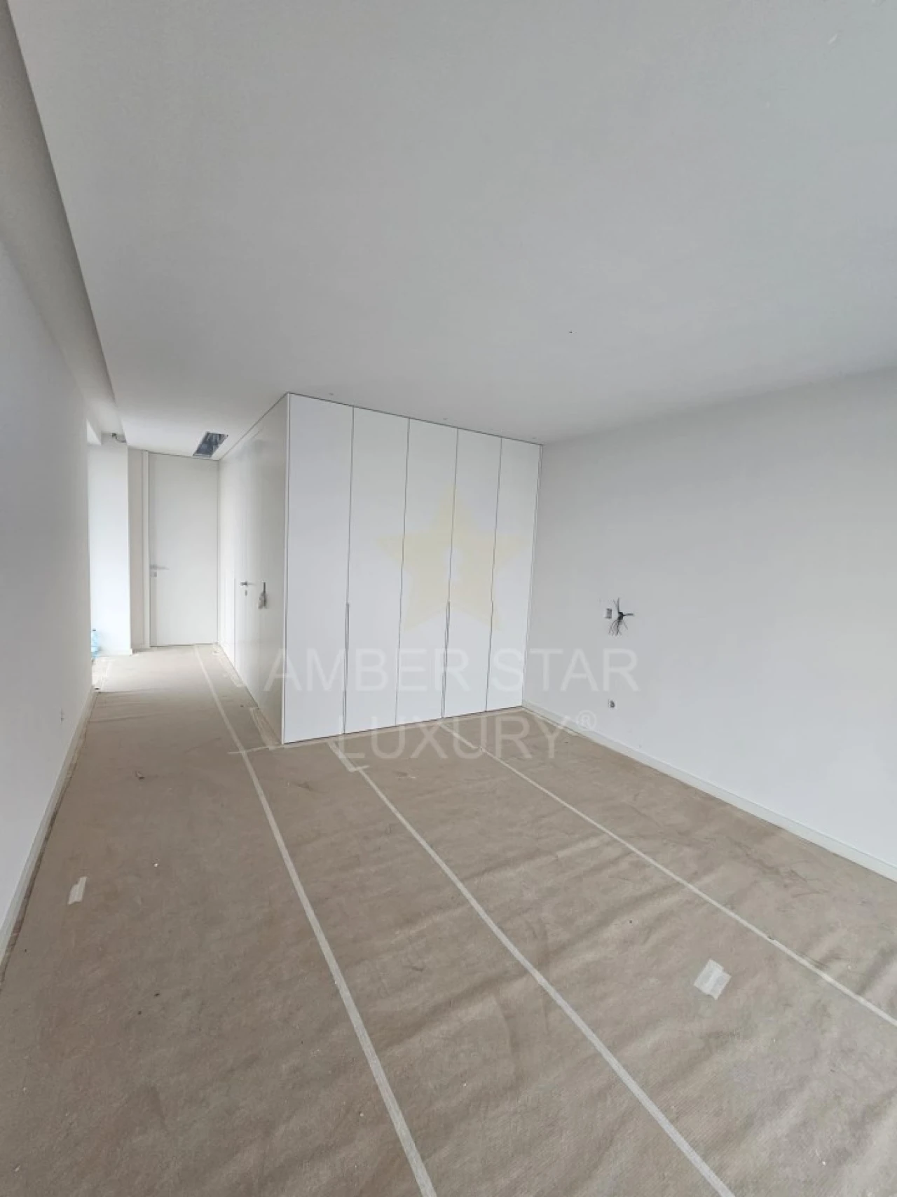 Moradia T4 para Venda em Arcozelo Foto 26