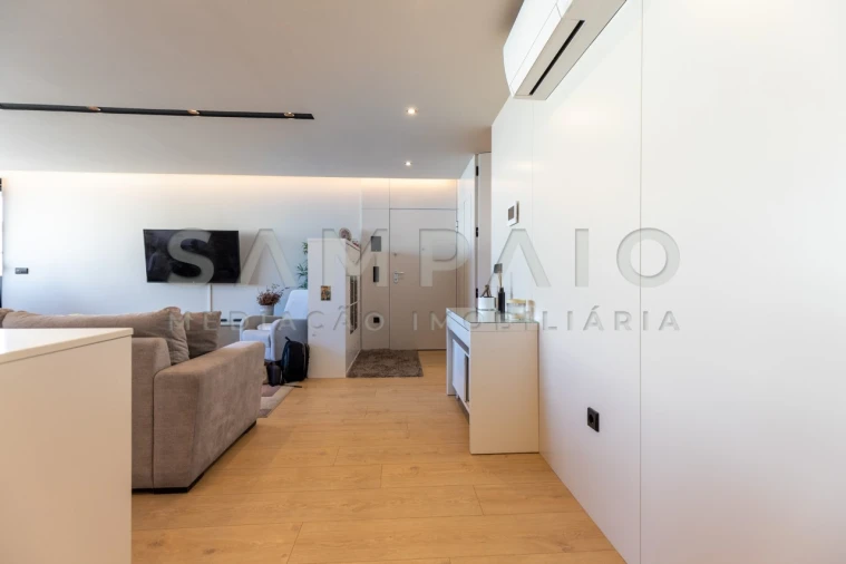 Apartamento T3 para Venda em Fânzeres e São Pedro da Cova Foto 11