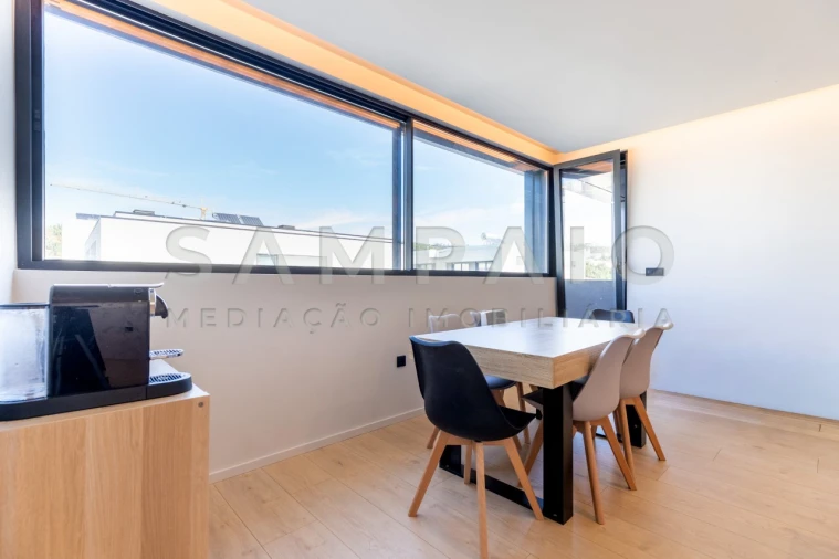 Apartamento T3 para Venda em Fânzeres e São Pedro da Cova Foto 14