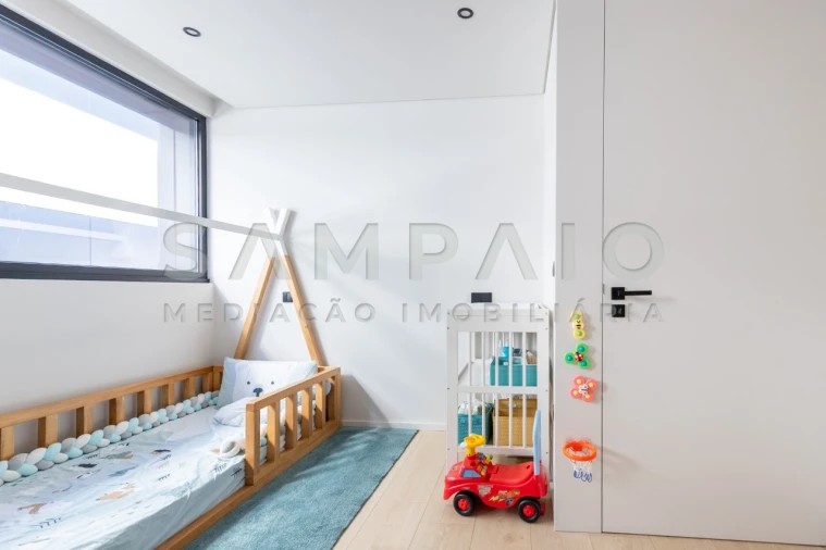 Apartamento T3 para Venda em Fânzeres e São Pedro da Cova Foto 22