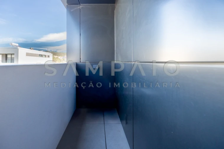 Apartamento T3 para Venda em Fânzeres e São Pedro da Cova Foto 27