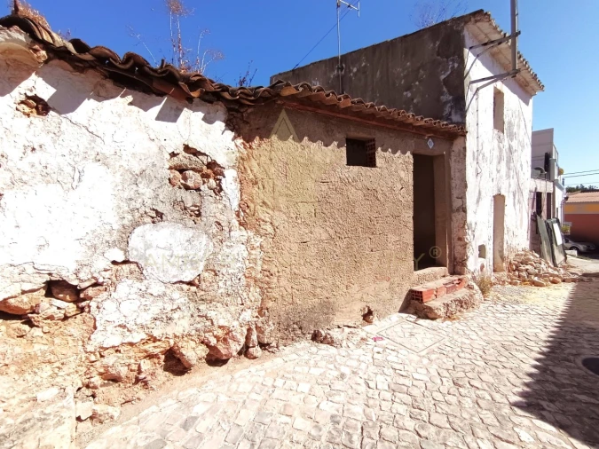 Moradia T2 para Venda em Querença, Tôr e Benafim Foto 10