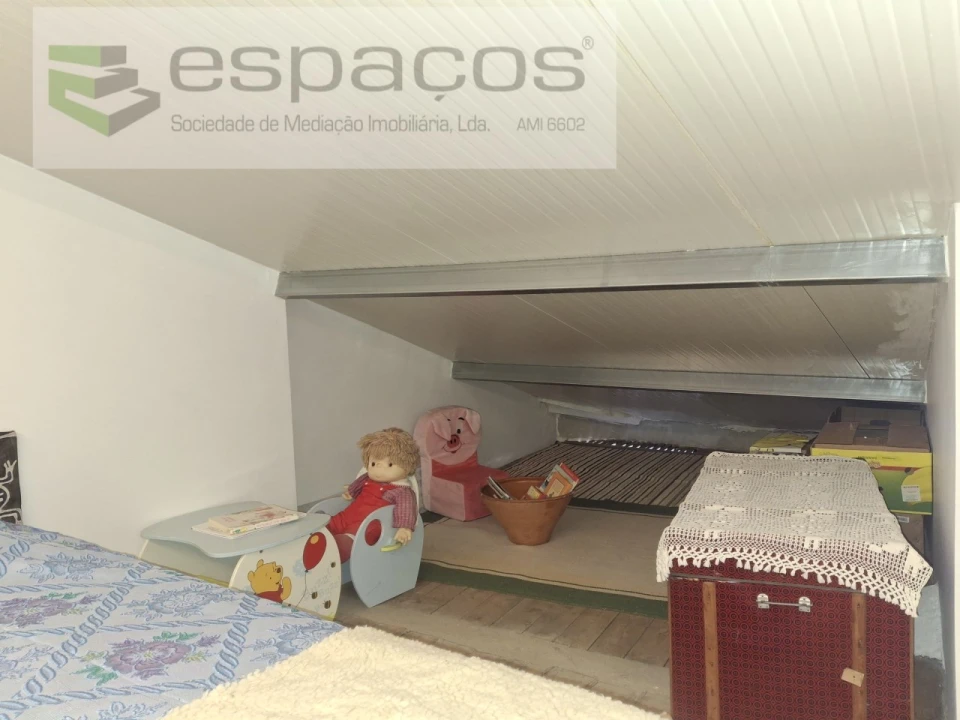 Moradia T4 para Venda em Silvares Foto 38