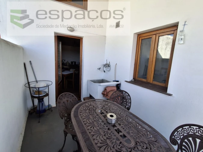 Moradia T4 para Venda em Silvares Foto 1