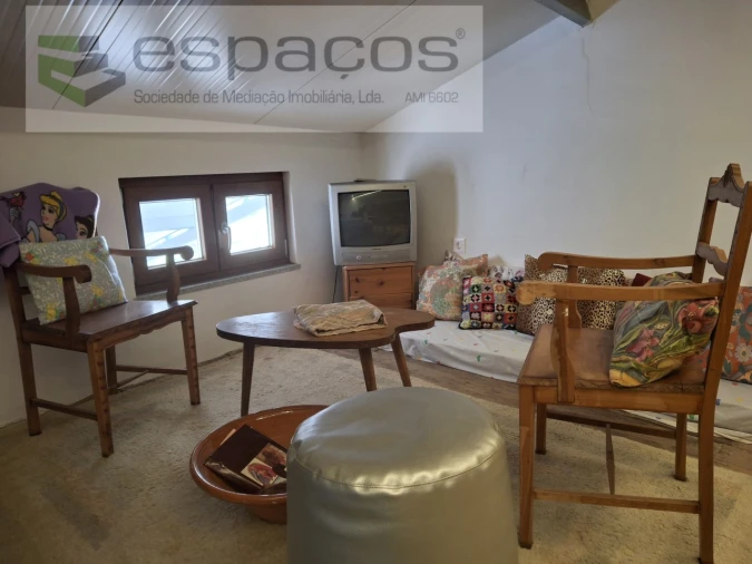 Moradia T4 para Venda em Silvares Foto 35