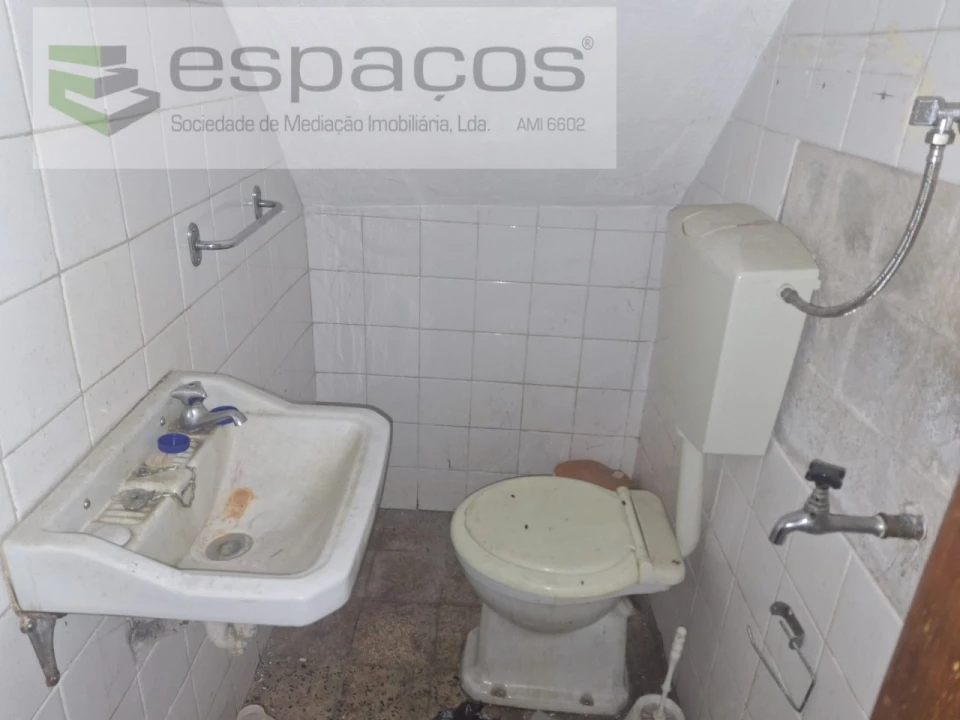 Prédio para Venda em Alcains Foto 4