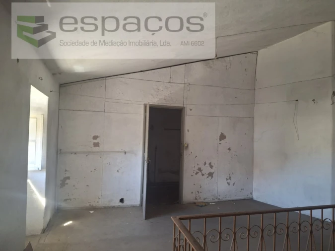 Prédio para Venda em Alcains Foto 16
