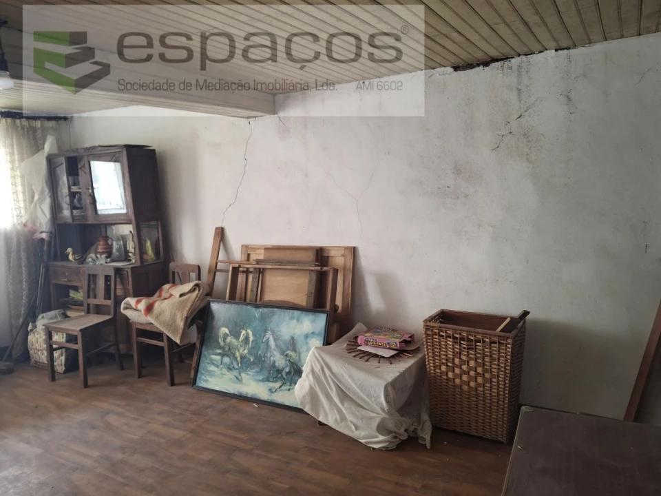 Moradia T2 para Venda em Fundão, Valverde, Donas, A. Joanes, A. Nova Cabo Foto 3