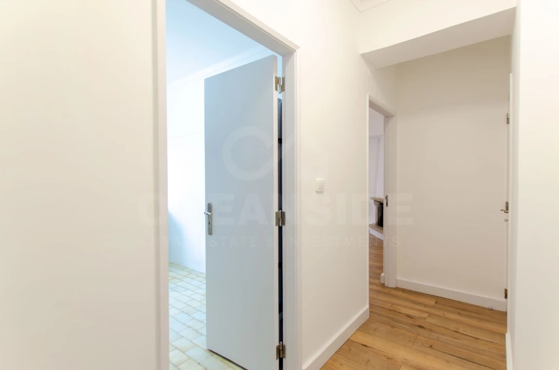 Apartamento T2 para Arrendamento em Carcavelos e Parede Foto 9