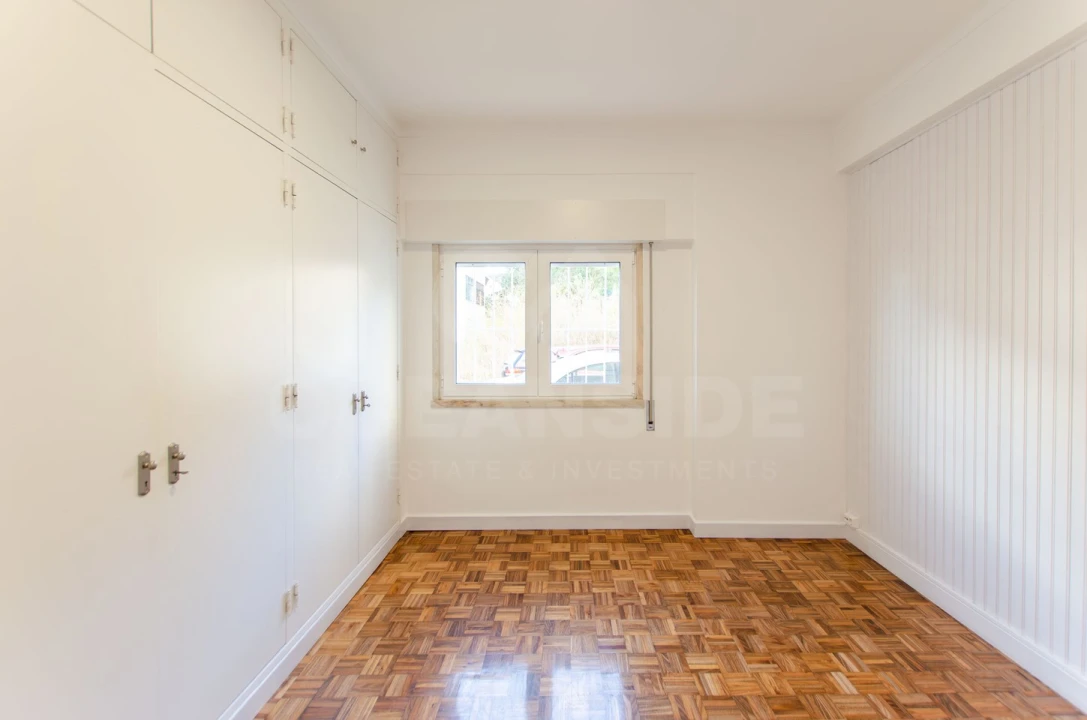 Apartamento T2 para Arrendamento em Carcavelos e Parede Foto 13
