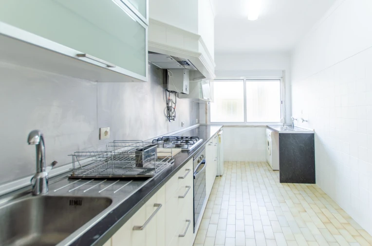 Apartamento T2 para Arrendamento em Carcavelos e Parede Foto 5