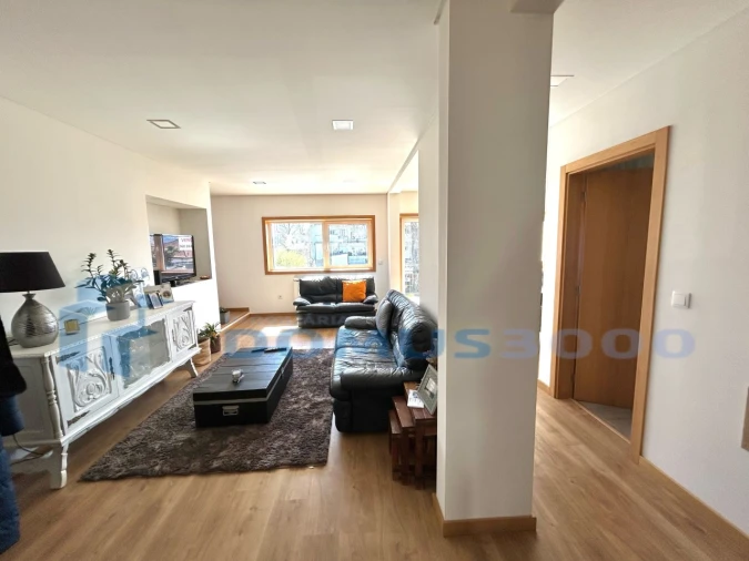 Apartamento para Venda em Nossa Senhora da Conceição, São Pedro e São Dinis Foto 3