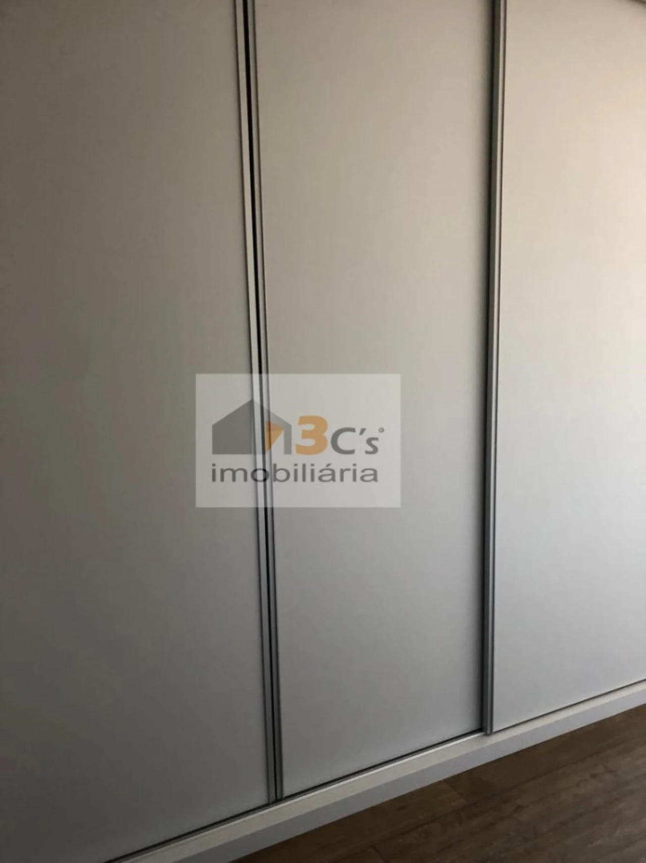 Apartamento T3 para Venda em Lordelo do Ouro e Massarelos Foto 10