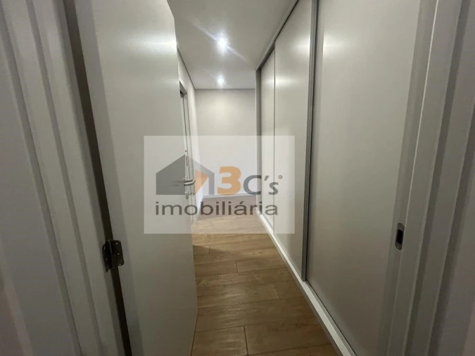 Apartamento T3 para Venda em Cedofeita, Santo Ildefonso, Sé, Miragaia, São Nicolau e Vitória Foto 7