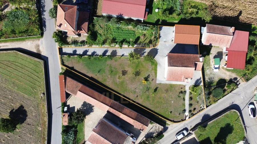 Moradia T3 para Venda em Cabração e Moreira do Lima Foto 4