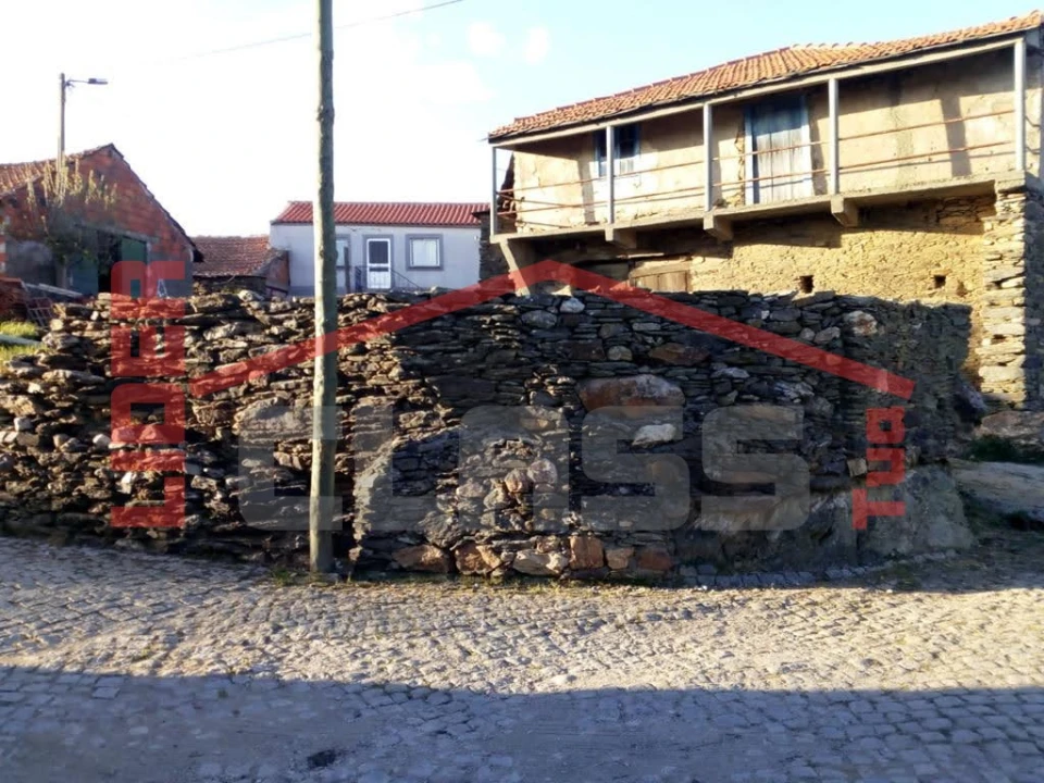 Moradia para Venda em Quirás e Pinheiro Novo Foto 3